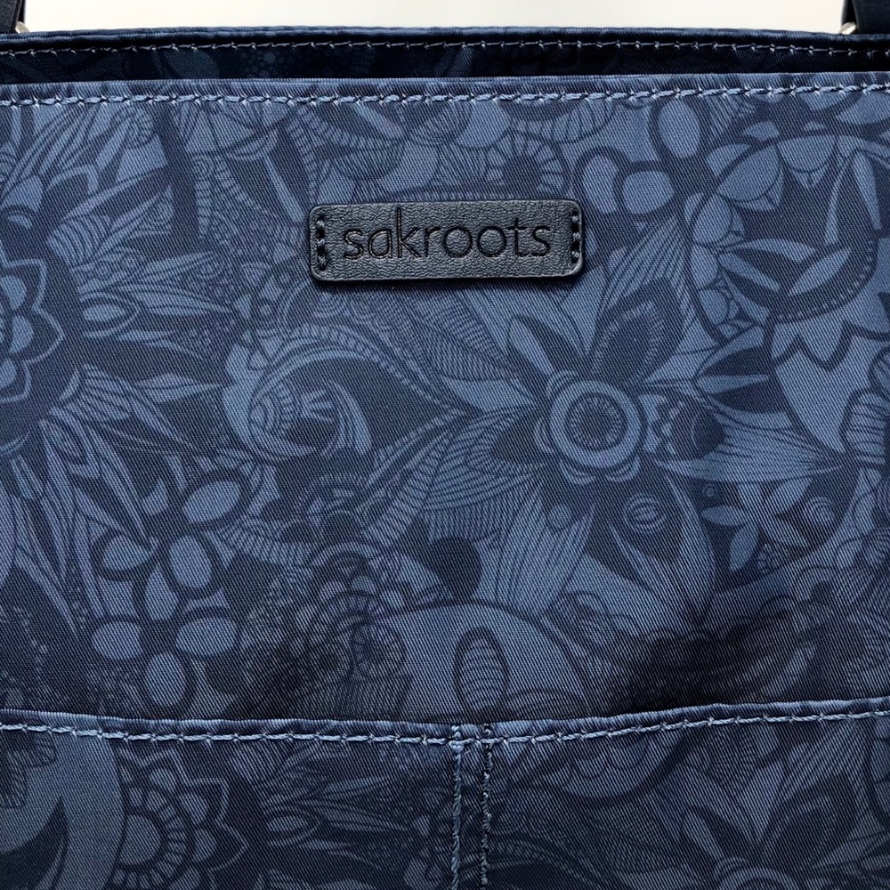 Sakroots Artist Circle Spirit Desert Metro Tote - Picture 12 of 15
